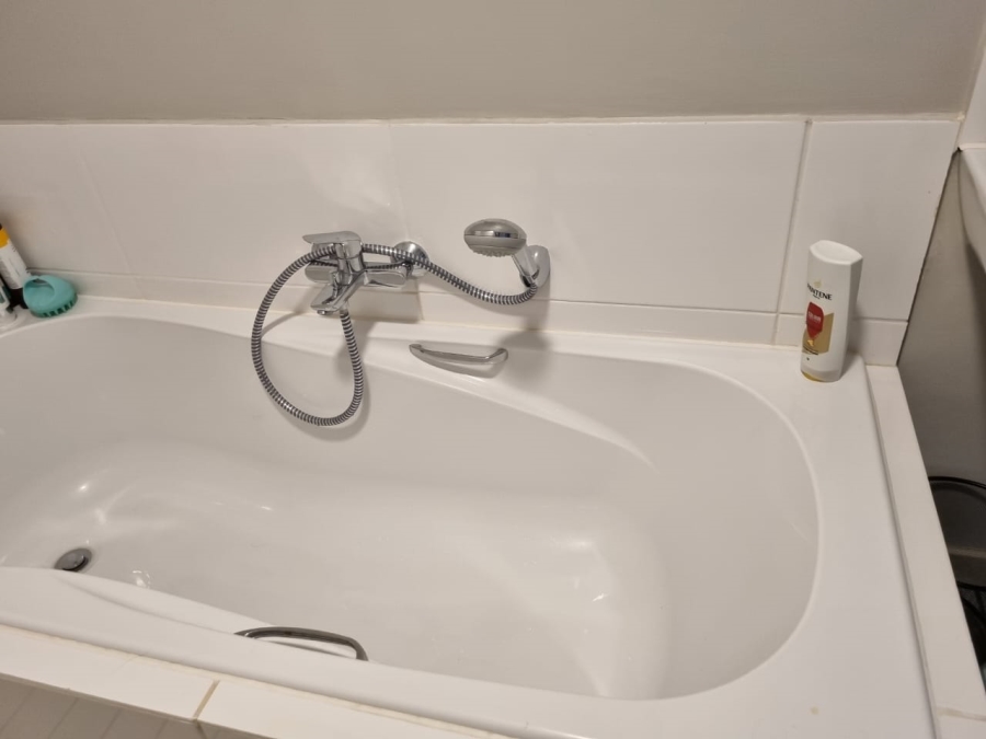 To Let 2 Bedroom Property for Rent in Sonstraal Heights Western Cape